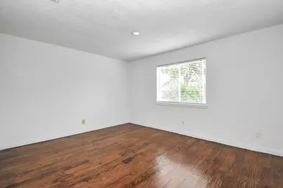 10131 Kent Towne Ln, Sugar Land, TX 77498 - Photo 18