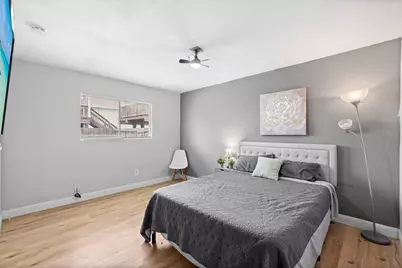 4018 Sealy Street, Galveston, TX 77550 - Photo 26