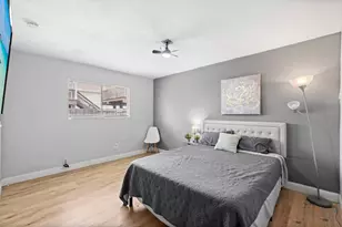 4018 Sealy St, Galveston, TX 77550 - Photo 26