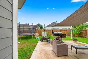 15826 Lost Anchor Way Ln, Houston, TX 77044 - Photo 32