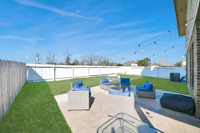 12119 Redbud Brook Trail, Houston, TX 77089 - Photo 10