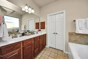 12119 Redbud Brook Trail, Houston, TX 77089 - Photo 34