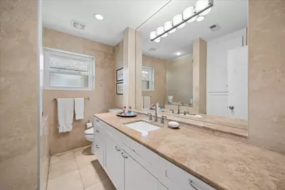 6403 Waltway Drive, Houston, TX 77008 - Photo 14