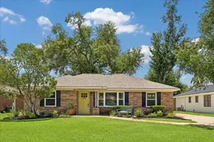 6403 Waltway Dr, Houston, TX 77008 - Photo 1