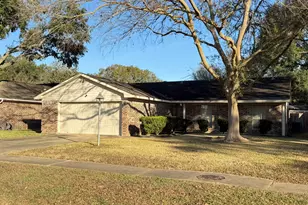 1802 Eastfield Dr, Missouri City, TX 77459 - Photo 1