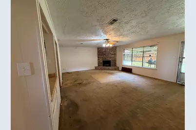 1802 Eastfield Drive, Missouri City, TX 77459 - Photo 4