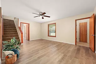 1807 Marlock Ln, Pasadena, TX 77502 - Photo 8