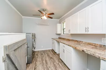 902 Avenue I, El Campo, TX 77437 - Photo 14
