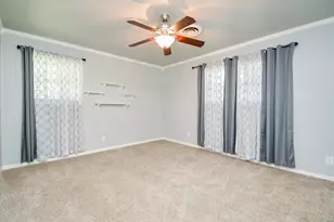 902 Ave I, El Campo, TX 77437 - Photo 22