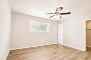 12035 Barrett Brae Dr, Houston, TX 77072 - Photo 18