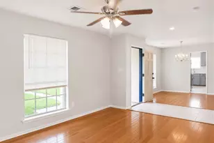 12035 Barrett Brae Dr, Houston, TX 77072 - Photo 4