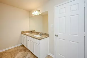 3111 Keystone Square Ln, Rosenberg, TX 77471 - Photo 12