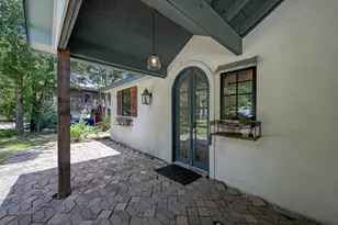 13368 Southshore Dr, Conroe, TX 77304 - Photo 2