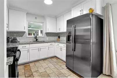4713 Kinglet Street, Houston, TX 77035 - Photo 12