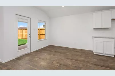 20352 Tembec Drive, New Caney, TX 77357 - Photo 6