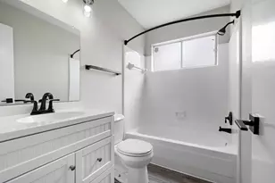 12602 Hickory Bend Dr, Houston, TX 77070 - Photo 16