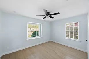 642 Arvana St, Houston, TX 77034 - Photo 8