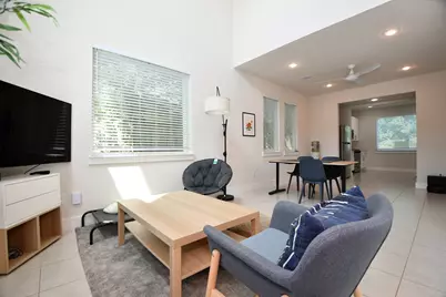 4017 S Shelby Circle, Houston, TX 77051 - Photo 14
