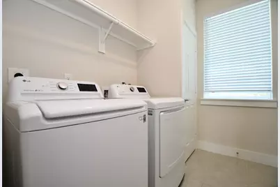 4017 S Shelby Circle, Houston, TX 77051 - Photo 38