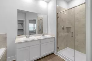 4424 Ibiza Ln, Houston, TX 77045 - Photo 12