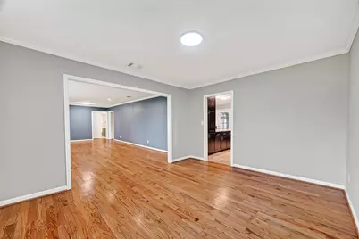 4501 Waycross Drive, Houston, TX 77035 - Photo 10