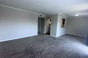 2825 Bellefontaine St, Houston, TX 77025 - Photo 6