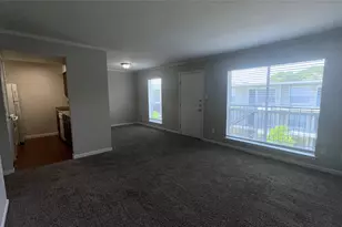 2825 Bellefontaine St, Houston, TX 77025 - Photo 8