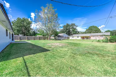 3713 Wilshire Drive, Alvin, TX 77511 - Photo 34