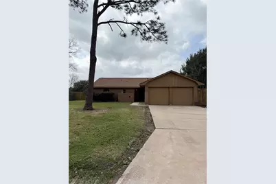 3808 Holly Glen, Bay City, TX 77414 - Photo 1