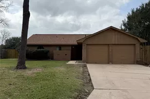 3808 Holly Glen, Bay City, TX 77414 - Photo 1