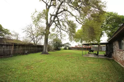 3706 Chadwick Drive, Alvin, TX 77511 - Photo 18