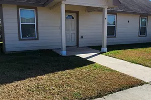 8421 W 1st St, Needville, TX 77461 - Photo 1