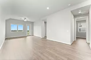 724 Lake Lacosta Dr, Katy, TX 77493 - Photo 20