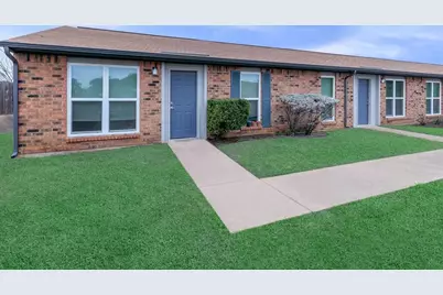 900 Westwood Dr, Round Rock, TX 78681 - Photo 2