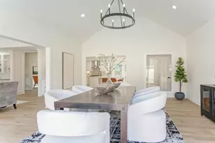 11618 Lakeside Pl Dr, Houston, TX 77077 - Photo 2