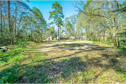 24 Holly Springs Dr, Conroe, TX 77302 - Photo 26