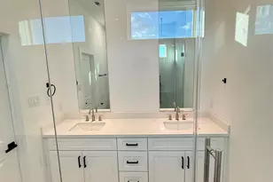7948 Betty Boop St, Houston, TX 77028 - Photo 2