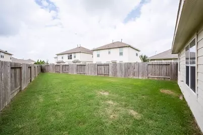 5802 Le Carpe Plantation Court, Katy, TX 77449 - Photo 16