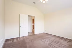 5802 Le Carpe Plantation Ct, Katy, TX 77449 - Photo 10