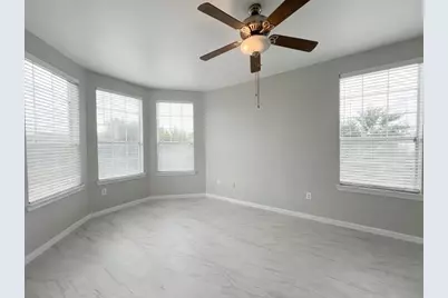 7575 Kirby Drive #2214, Houston, TX 77030 - Photo 14