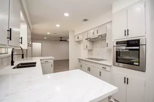 729 Arbor Dr, Deer Park, TX 77536 - Photo 4