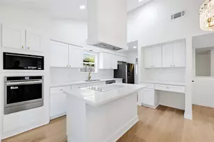 16310 Havenhurst Dr, Houston, TX 77059 - Photo 12