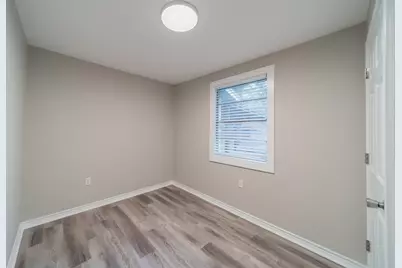 5739 Skylane Drive, Montgomery, TX 77316 - Photo 18