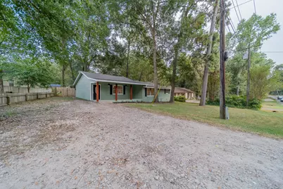 5739 Skylane Drive, Montgomery, TX 77316 - Photo 1
