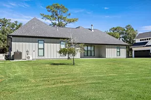 1210 Cuniff Rd, Sour Lake, TX 77659 - Photo 34