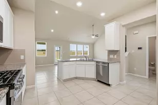2413 Olancha Dr, Rosharon, TX 77583 - Photo 14