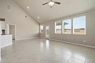 2413 Olancha Dr, Rosharon, TX 77583 - Photo 10