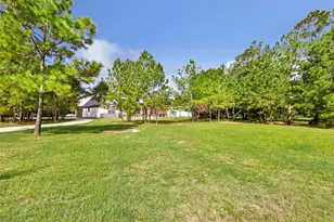 4330 Holstein Dr, Cleveland, TX 77328 - Photo 4