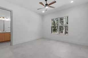 25096 Seguin Trl, Montgomery, TX 77316 - Photo 32