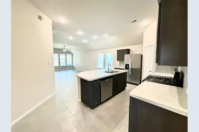 3308 Scarlet Tupelo Way, Conroe, TX 77386 - Photo 6